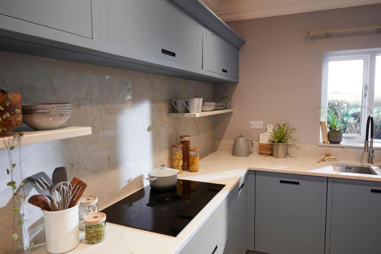 Spacious 4 Bed Family Cottage In Parkland Setting ยอร์ค ภายนอก รูปภาพ
